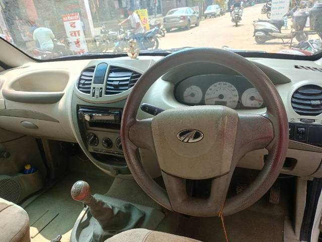 https://images10.gaadi.com/usedgaadi-sellcar/UsedCar/f554f9dea/db6399ab-6984-42e3-9f3a-4d6380762999.jpg?imwidth=6401
