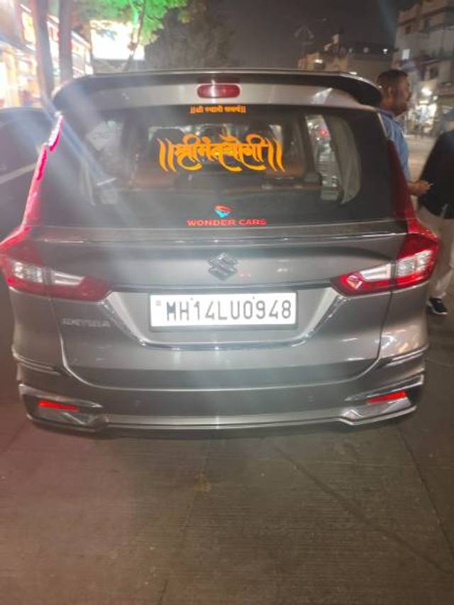 https://images10.gaadi.com/usedgaadi-sellcar/UsedCar/f5557932a/b552c0bf-3c26-492b-9917-1ed7017df71b.jpeg?imwidth=6401
