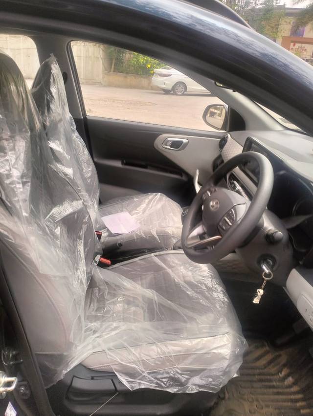 https://images10.gaadi.com/usedgaadi-sellcar/UsedCar/f555e636a/db8f12d5-d7fb-46db-b6e7-7c8f545940e3.jpeg?imwidth=6402