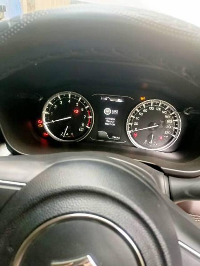 https://images10.gaadi.com/usedgaadi-sellcar/UsedCar/f556be60a/57899901-24c3-4dd4-a949-254866d2a7b9.jpg?imwidth=6402