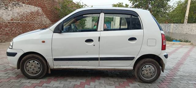 https://images10.gaadi.com/usedgaadi-sellcar/UsedCar/f5572462a/64785dad-f17f-4816-8f5d-dd7c3a55dc1f.jpg?imwidth=6402