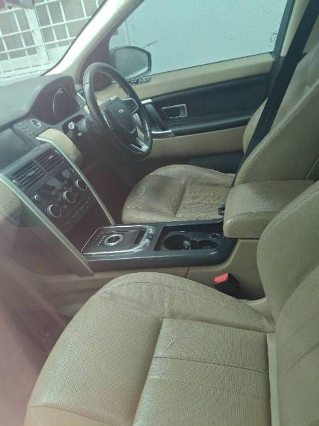 https://images10.gaadi.com/usedgaadi-sellcar/UsedCar/f5574822a/a73ba926-3f5b-4b98-bd27-902cffcb615b.jpg?imwidth=6401