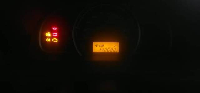 https://images10.gaadi.com/usedgaadi-sellcar/UsedCar/f55775eca/8ead75a3-fbbd-408e-8c41-f9644abc1a66.jpeg?imwidth=6402