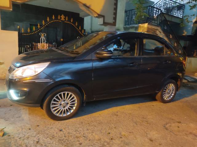 https://images10.gaadi.com/usedgaadi-sellcar/UsedCar/f557a46aa/ecf1b0b6-aa4b-4743-9651-b390d3ba7207.jpg?imwidth=6400
