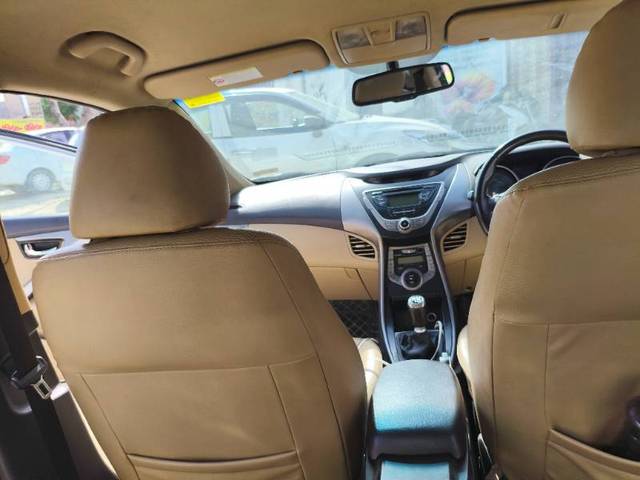 https://images10.gaadi.com/usedgaadi-sellcar/UsedCar/f5585d51a/74520196-2880-4005-8353-44a285612510.jpg?imwidth=6402