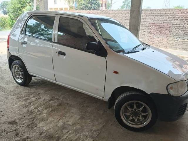 https://images10.gaadi.com/usedgaadi-sellcar/UsedCar/f5588afea/2e9cd714-6af1-45a6-b6ad-74e78b804130.jpg?imwidth=6400