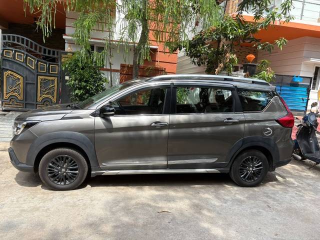 https://images10.gaadi.com/usedgaadi-sellcar/UsedCar/f558c9dfa/59112120-5f06-4111-adff-74af541481a1.jpeg?imwidth=6402
