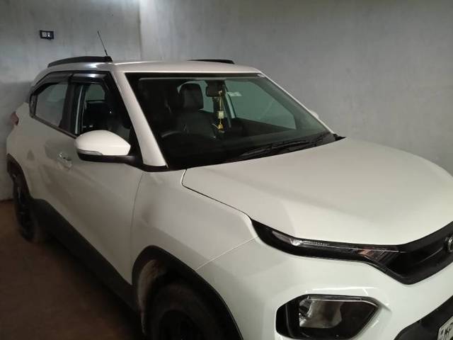 https://images10.gaadi.com/usedgaadi-sellcar/UsedCar/f558de85a/1bc71076-7036-412b-9c73-cb594f6a5511.jpg?imwidth=6400