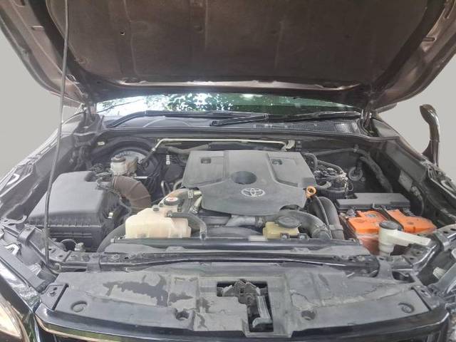 https://images10.gaadi.com/usedgaadi-sellcar/UsedCar/f5594ccca/46231a4b-4bcf-41ce-a309-7eca448622c4.jpg?imwidth=6402
