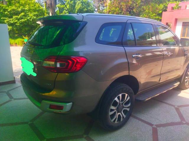 https://images10.gaadi.com/usedgaadi-sellcar/UsedCar/f5599c05a/7d138fa5-5658-4078-ba09-a277d35708b1.jpg?imwidth=6402
