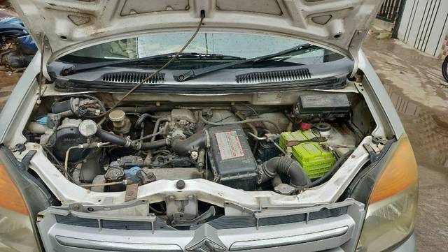 https://images10.gaadi.com/usedgaadi-sellcar/UsedCar/f559b29ba/ede7d9bd-2a79-42da-8b56-62960829144b.jpg?imwidth=6401