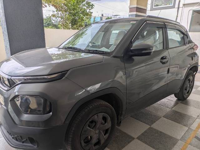 https://images10.gaadi.com/usedgaadi-sellcar/UsedCar/f55a84e6a/892650ba-e5bc-4a72-a11b-ac4528c3ff11.jpg?imwidth=6402