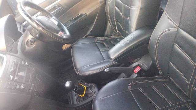https://images10.gaadi.com/usedgaadi-sellcar/UsedCar/f55a854aa/8f851096-cc5f-4fc0-b95a-7eac44811cb9.jpeg?imwidth=6402