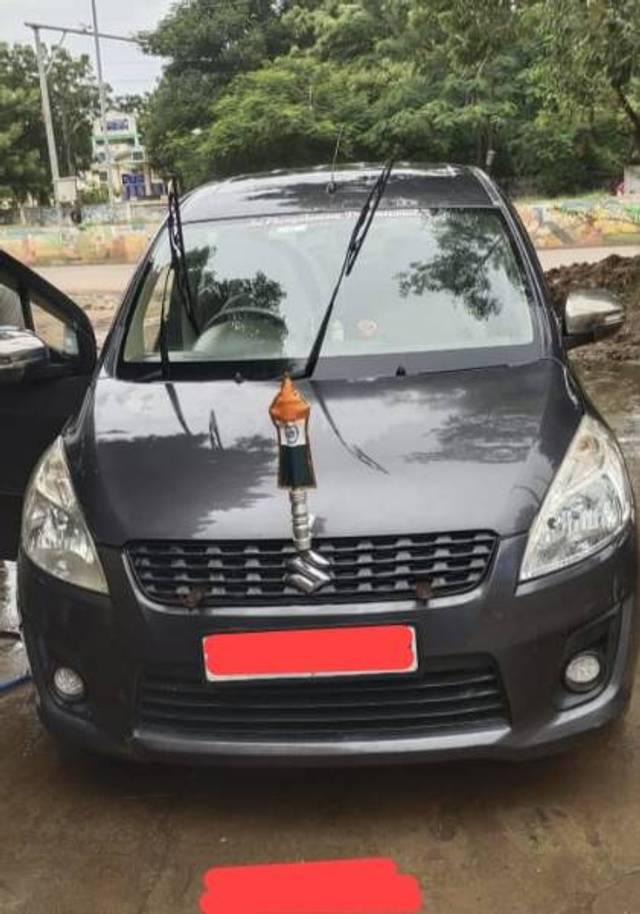 https://images10.gaadi.com/usedgaadi-sellcar/UsedCar/f55b3237a/2fa72773-e19c-4c02-bc09-4b6e73e8f8c7.jpg?imwidth=6400