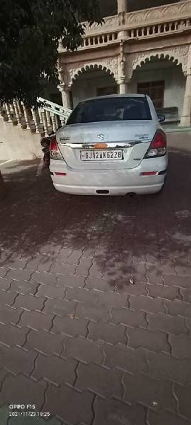 https://images10.gaadi.com/usedgaadi-sellcar/UsedCar/f55bb8e7a/e2da8551-dfee-48e2-9b29-0eaa8d51bedb.jpg?imwidth=6400
