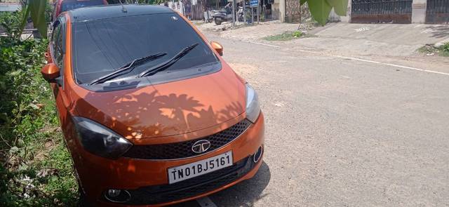 https://images10.gaadi.com/usedgaadi-sellcar/UsedCar/f55d1eaaa/bb833d7e-08cb-48fb-b234-27d5408252f0.jpg?imwidth=6400
