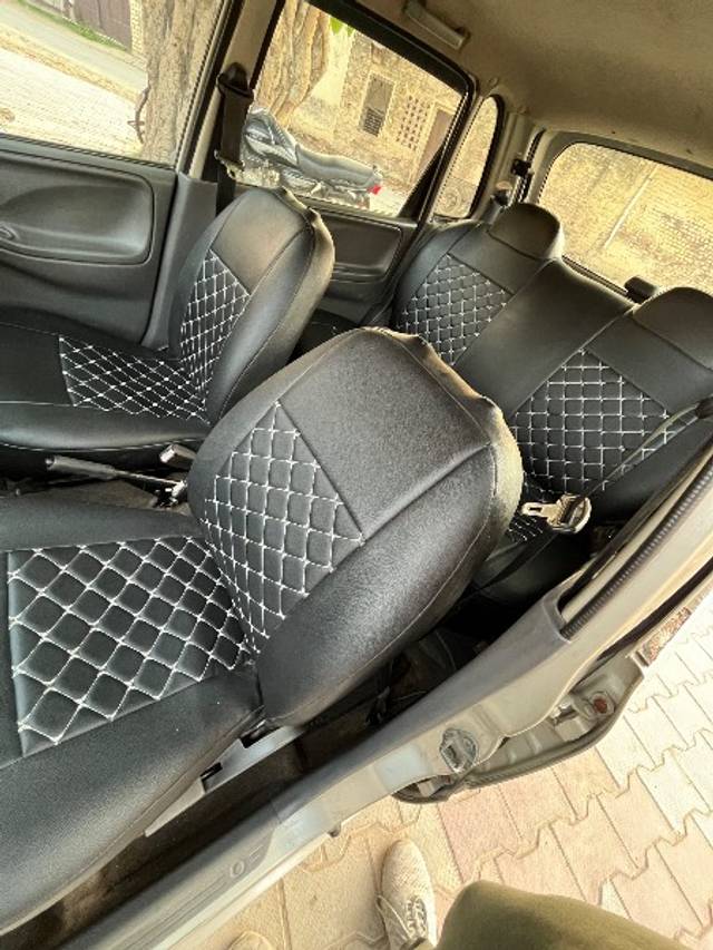 https://images10.gaadi.com/usedgaadi-sellcar/UsedCar/f55d23faa/6f7dced0-d735-4c8c-922b-26254c13b277.jpeg?imwidth=6402