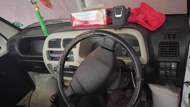 https://images10.gaadi.com/usedgaadi-sellcar/UsedCar/f55d4702a/5b1581a5-866b-4bbb-b3e2-f5d7b75e8b44.jpg?imwidth=6402