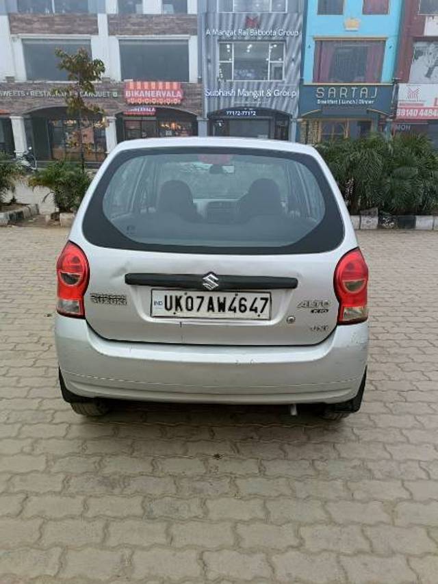 https://images10.gaadi.com/usedgaadi-sellcar/UsedCar/f55dc347a/3c5bd779-1392-4980-bd3f-f20bce2187cd.jpeg?imwidth=6401