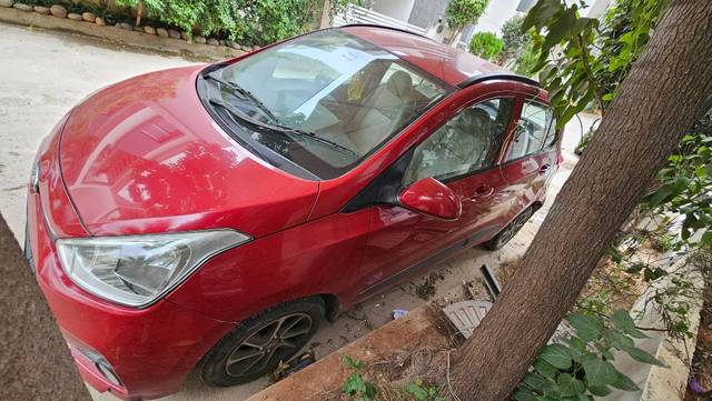 https://images10.gaadi.com/usedgaadi-sellcar/UsedCar/f55de883a/59c8ccb9-2e7c-49ff-b76f-99944ae8d0fe.jpg?imwidth=6402