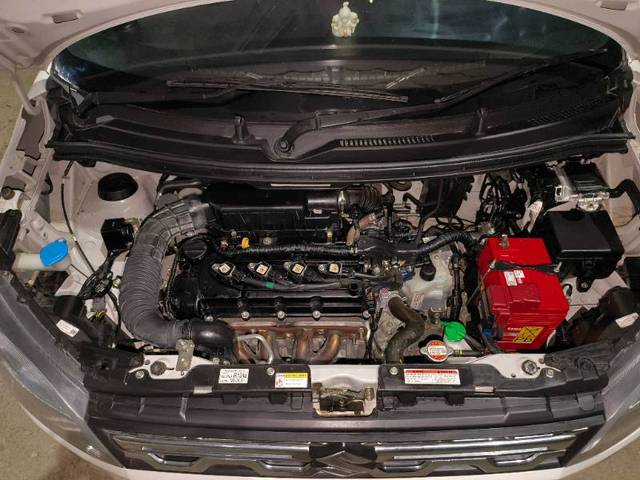 https://images10.gaadi.com/usedgaadi-sellcar/UsedCar/f55e1894a/3b66d028-53cb-41d1-b53e-d2366e652dd9.jpg?imwidth=6402