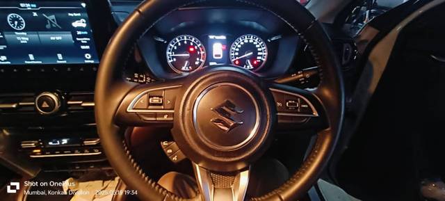 https://images10.gaadi.com/usedgaadi-sellcar/UsedCar/f55e26e5a/5a17106d-5cc5-4af5-9f4a-1b3c0bdc7aaa.jpg?imwidth=6401