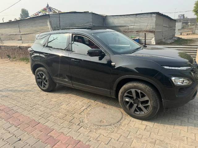 https://images10.gaadi.com/usedgaadi-sellcar/UsedCar/f55f3221a/67b6c47d-ca5b-4fbb-9588-4092c76a6052.jpg?imwidth=6400