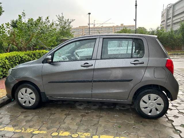 https://images10.gaadi.com/usedgaadi-sellcar/UsedCar/f55f924da/c4559113-3f30-4f38-b93c-694c5627fe62.jpeg?imwidth=6402