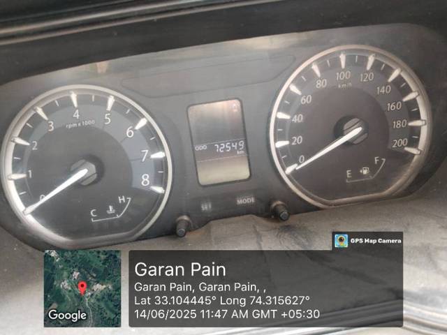 https://images10.gaadi.com/usedgaadi-sellcar/UsedCar/f5601802a/998784cc-f1bf-4d41-83fc-abfa850dd222.jpg?imwidth=6402