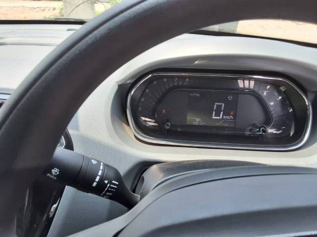 https://images10.gaadi.com/usedgaadi-sellcar/UsedCar/f5603797a/4f3627e9-c386-42ce-8761-c7d8573fff1f.jpg?imwidth=6401