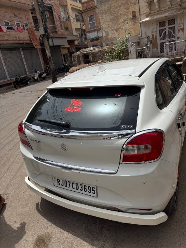 https://images10.gaadi.com/usedgaadi-sellcar/UsedCar/f560b868a/9927abc8-b12a-4453-ad0f-0ab5450b7c5a.jpeg?imwidth=6401