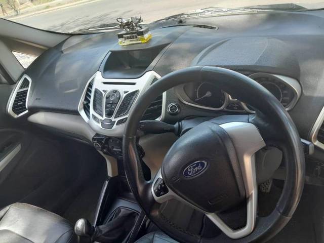https://images10.gaadi.com/usedgaadi-sellcar/UsedCar/f560cf04a/0ba7f9bb-6310-4dcc-8d22-9a235e98bc98.jpg?imwidth=6402