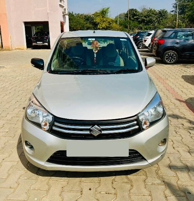 https://images10.gaadi.com/usedgaadi-sellcar/UsedCar/f56138f0a/08d13dac-a01b-4afd-9cc6-cab80c8ab55d.jpeg?imwidth=6400