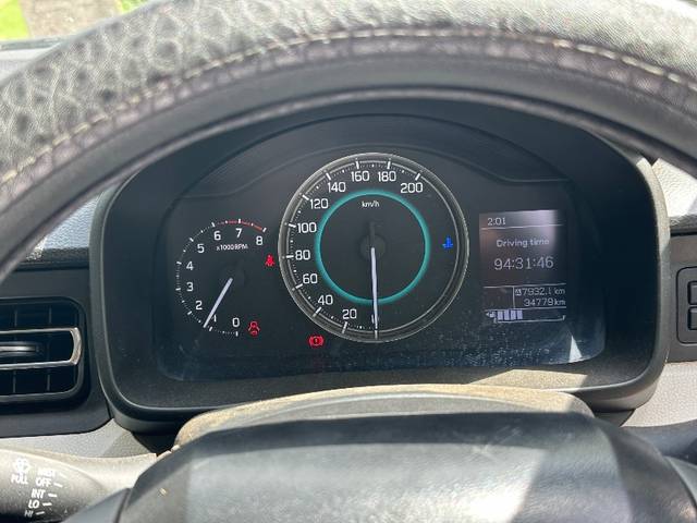 https://images10.gaadi.com/usedgaadi-sellcar/UsedCar/f561d267a/ce491ad7-6470-4449-8aec-efac19ac480e.jpeg?imwidth=6401