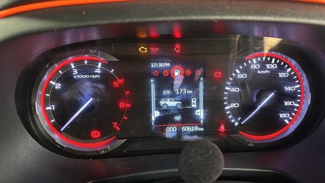 https://images10.gaadi.com/usedgaadi-sellcar/UsedCar/f56211a9a/48a9634c-d606-4077-929e-8b31daaf5827.jpeg?imwidth=6401
