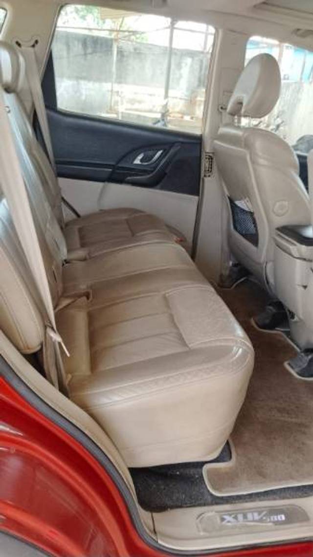 https://images10.gaadi.com/usedgaadi-sellcar/UsedCar/f562f2e4a/3c757c0e-5eaf-4426-979d-8c23298d6604.jpg?imwidth=6402