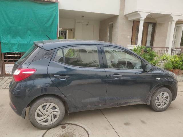 https://images10.gaadi.com/usedgaadi-sellcar/UsedCar/f5636e1fa/db556493-d2ca-44bd-a4bb-6926d9f414e8.jpg?imwidth=6402