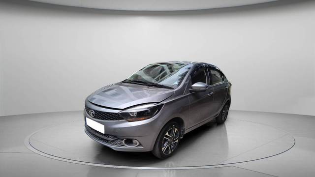 https://images10.gaadi.com/usedgaadi-sellcar/UsedCar/f5659d29a/37a13c3b-847a-4550-8700-773f8555f727.jpg?imwidth=6402