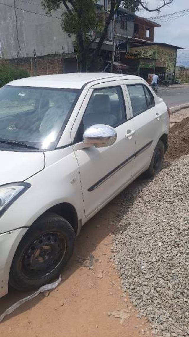 https://images10.gaadi.com/usedgaadi-sellcar/UsedCar/f566fc0fa/8bec0202-bdde-4684-b1be-99a0d1d80532.jpeg?imwidth=6400