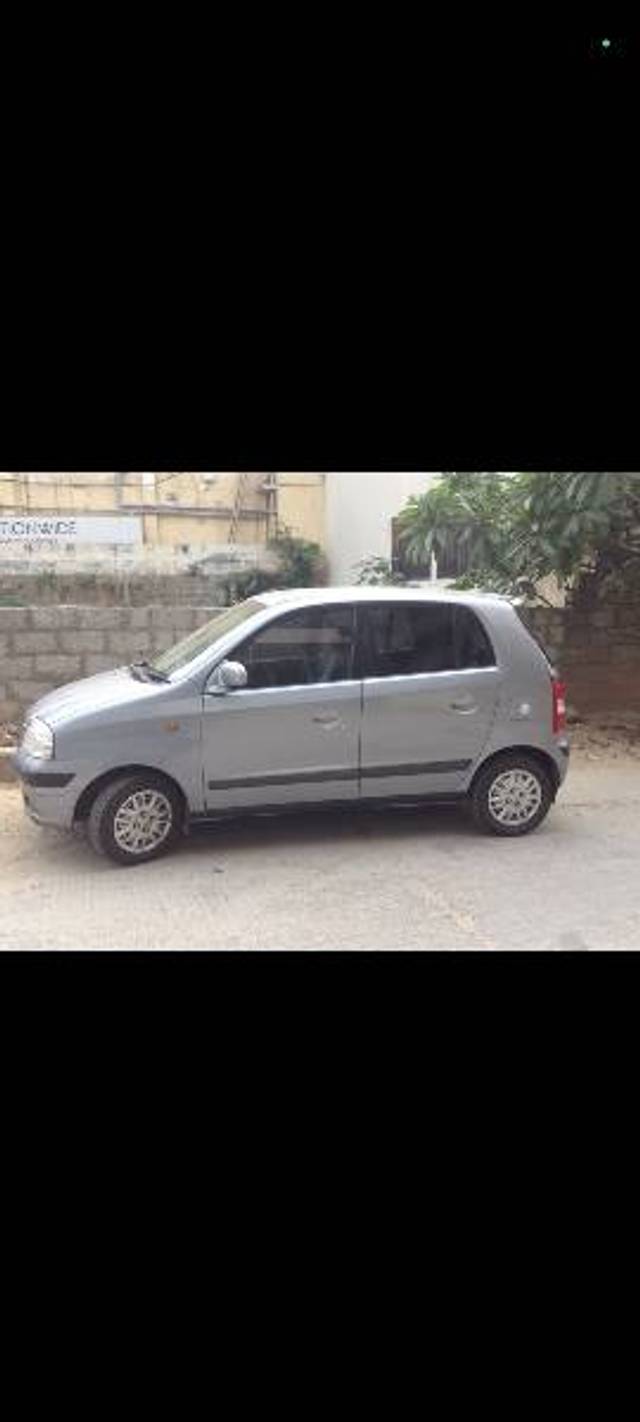 https://images10.gaadi.com/usedgaadi-sellcar/UsedCar/f567b228a/b752d8d8-fc32-4582-88ad-938b89861db2.jpg?imwidth=6400