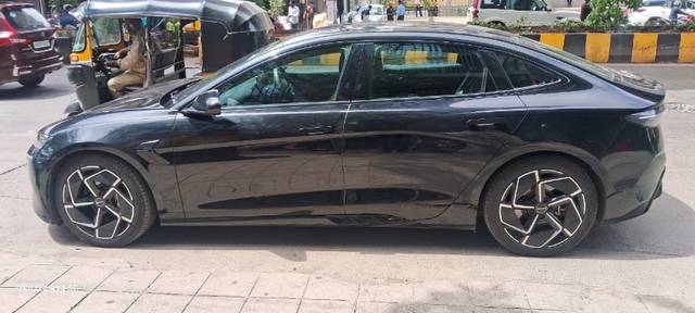 https://images10.gaadi.com/usedgaadi-sellcar/UsedCar/f568479da/87a1804f-b9b6-4b70-80a3-e0218d53d5aa.jpeg?imwidth=6402