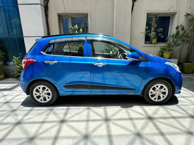 https://images10.gaadi.com/usedgaadi-sellcar/UsedCar/f5686fe5a/3bb4d946-e8ba-44e4-94c7-b4a68606f4fe.jpg?imwidth=6400