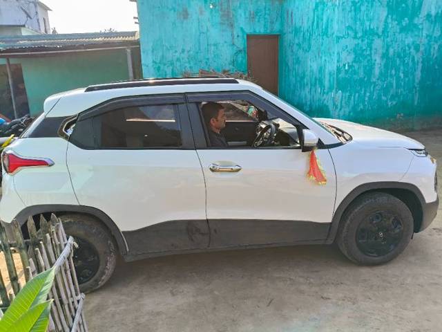 https://images10.gaadi.com/usedgaadi-sellcar/UsedCar/f56a5193a/9a3a35cb-9163-405e-8bc6-23902a84f776.jpg?imwidth=6401