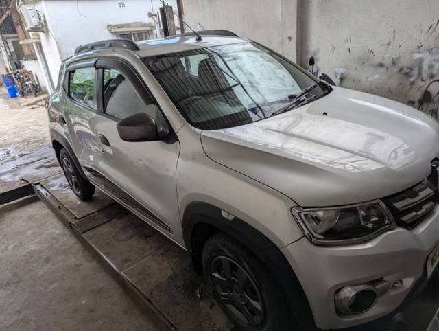 https://images10.gaadi.com/usedgaadi-sellcar/UsedCar/f56a52baa/5bbb8532-b38b-4aed-b668-256a08be9938.jpg?imwidth=6400