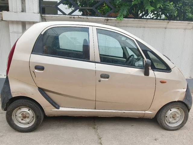 https://images10.gaadi.com/usedgaadi-sellcar/UsedCar/f56a5a71a/5ae7472c-9445-41fd-a344-112ce08aae5a.jpg?imwidth=6401