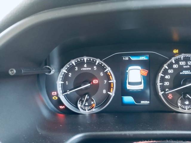 https://images10.gaadi.com/usedgaadi-sellcar/UsedCar/f56aae42a/f5282caa-b629-468f-9f1a-6f4f00ea2180.jpeg?imwidth=6402