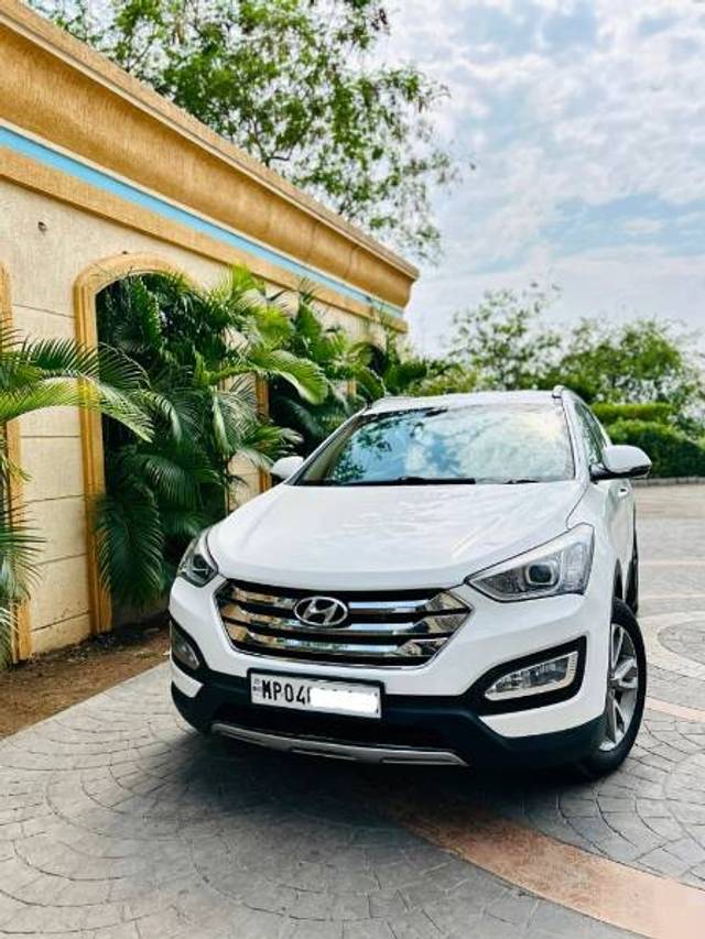 https://images10.gaadi.com/usedgaadi-sellcar/UsedCar/f56b38c8a/dcb9f211-7bc5-438f-9ea4-97ba5f1c6f1d.jpg?imwidth=6400