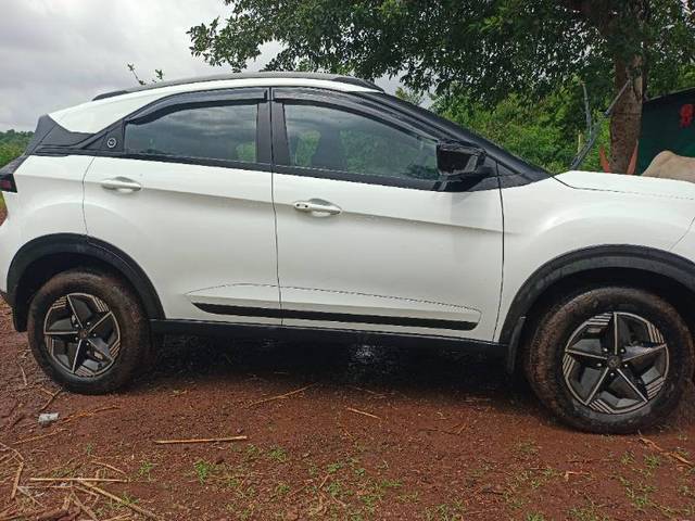 https://images10.gaadi.com/usedgaadi-sellcar/UsedCar/f56b5a2aa/f4160cdd-05cb-4e12-b026-83730501f82e.jpg?imwidth=6401
