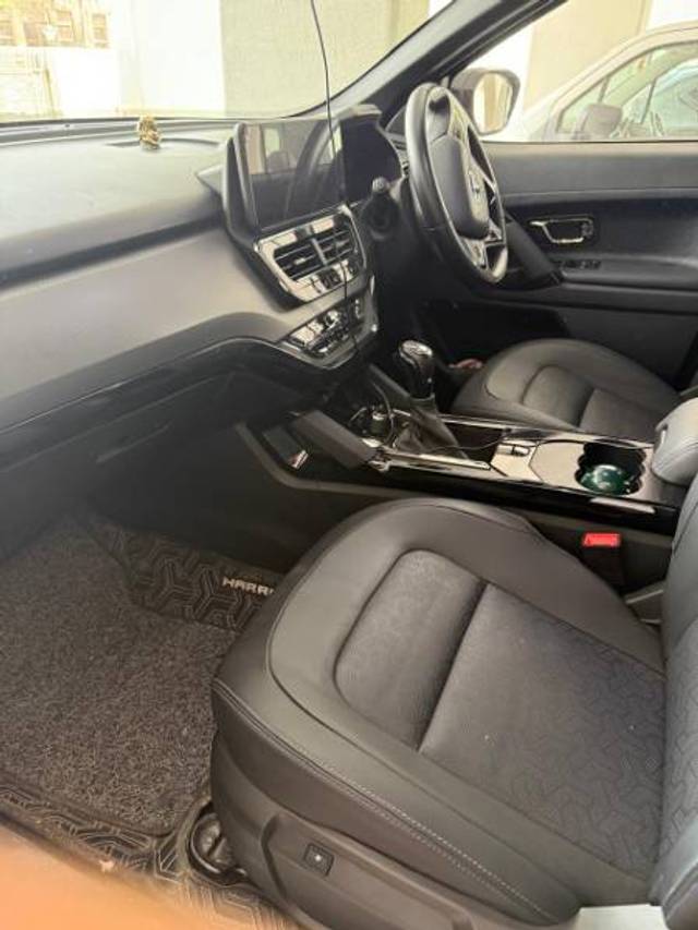 https://images10.gaadi.com/usedgaadi-sellcar/UsedCar/f56bf9bea/68ade34a-74cc-4b14-bd49-672150a1ee6d.jpg?imwidth=6401