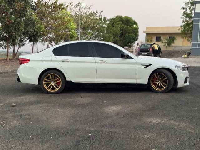 https://images10.gaadi.com/usedgaadi-sellcar/UsedCar/f56c3c56a/121036e4-2c31-426f-9597-9b9df0ff826d.jpeg?imwidth=6401